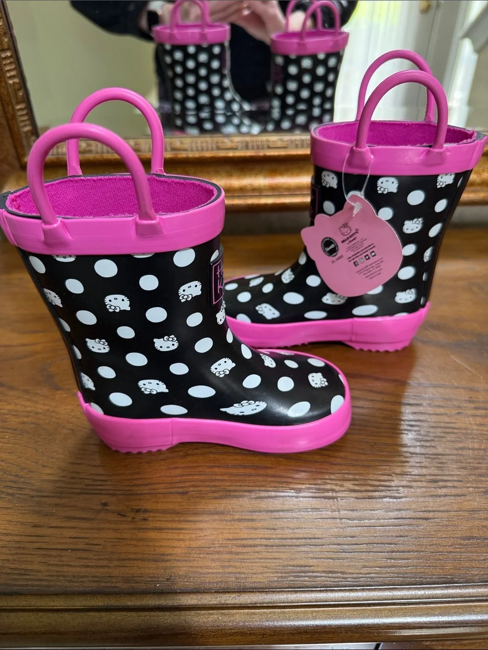 Hello Kitty Black, White & Pink Polka Dot Rain Boots. Size 5.